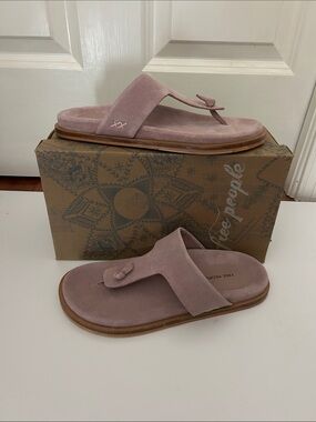 Free People -NWT Mika footbed orchid SuedeSandals